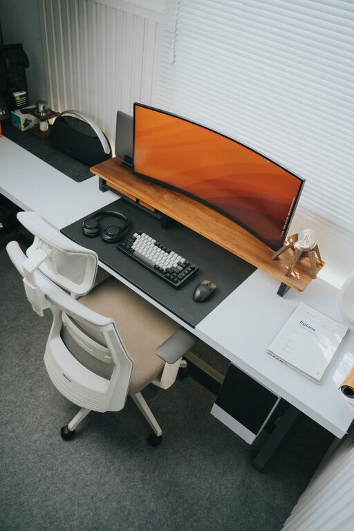 Tips for Organizing a Clutter-Free Home Office Workspace